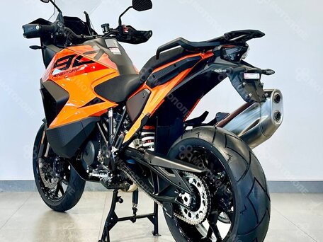 2024 KTM 1290 Super Adventure S, чёрный, 2299000 рублей, вид 3