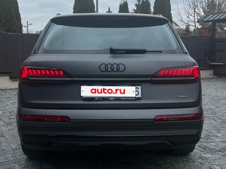 2022 Audi Q7 45 TDI II (4M) Рестайлинг, серый, 7800000 рублей, вид 4