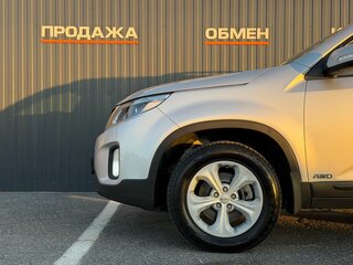 2014 Kia Sorento II Рестайлинг, серебристый, 2130000 рублей, вид 5