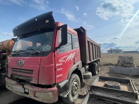 2008 FAW J5 CA3252/3253, красный, 799000 рублей, вид 1