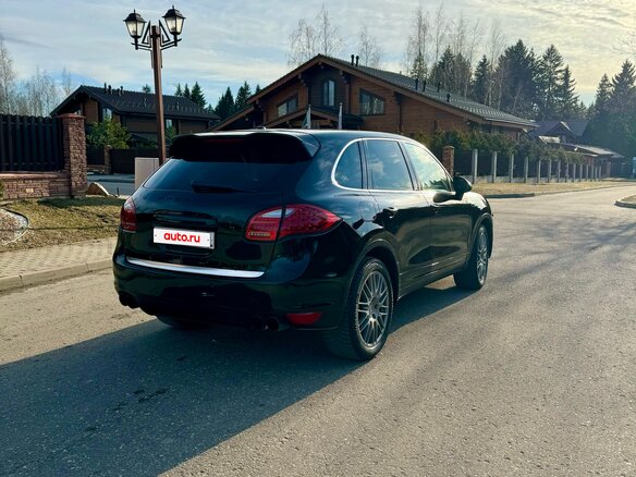 2010 Porsche Cayenne II (958), чёрный, 1990000 рублей - вид 8