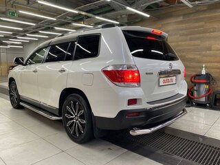2011 Toyota Highlander II (XU40) Рестайлинг, белый, 2450000 рублей, вид 5