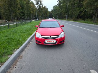 2008 Opel Astra H Рестайлинг, красный, 300000 рублей, вид 3