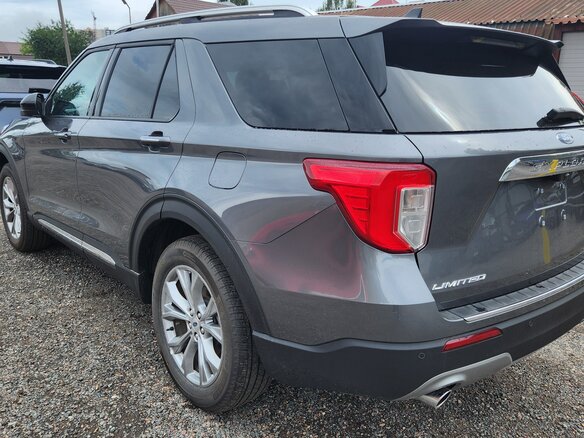 2023 Ford Explorer VI, серый, 4999999 рублей - вид 4