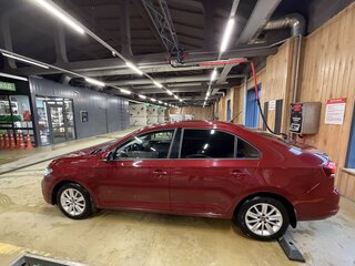 2020 Volkswagen Polo VI, красный, 1650000 рублей, вид 2