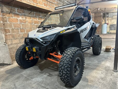 2021 Polaris RZR PRO XP, серый, 2800000 рублей, вид 2