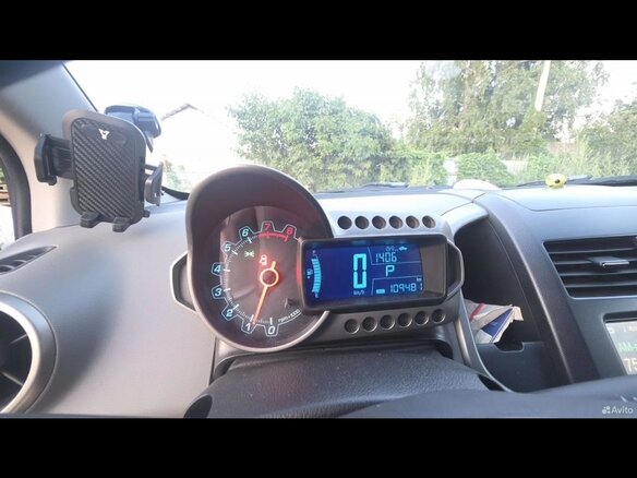 2014 Chevrolet Aveo II, красный - вид 10