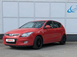 2009 Hyundai i30 I, красный, 565000 рублей, вид 1