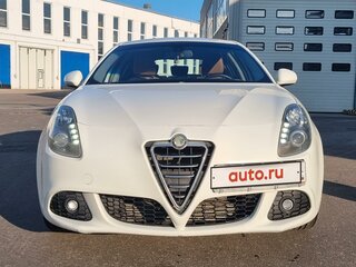 2013 Alfa Romeo Giulietta III, белый, 955000 рублей, вид 1
