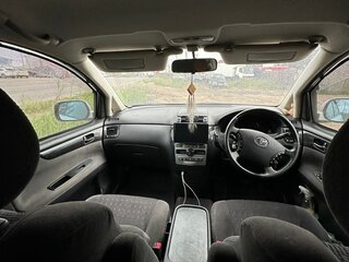 2002 Toyota Ipsum II (M20), белый, 1200000 рублей, вид 4