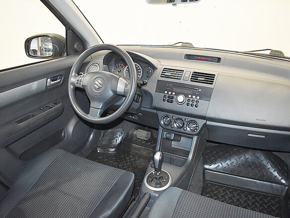 2007 Suzuki Swift AMT III, красный - вид 8