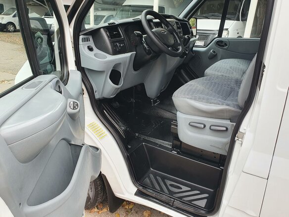 2011 Ford Transit, белый - вид 4