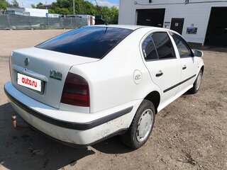 1998 Skoda Octavia I (A4), белый, 490000 рублей, вид 3