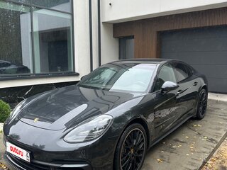 2017 Porsche Panamera 4 II, серый, 6300000 рублей, вид 1