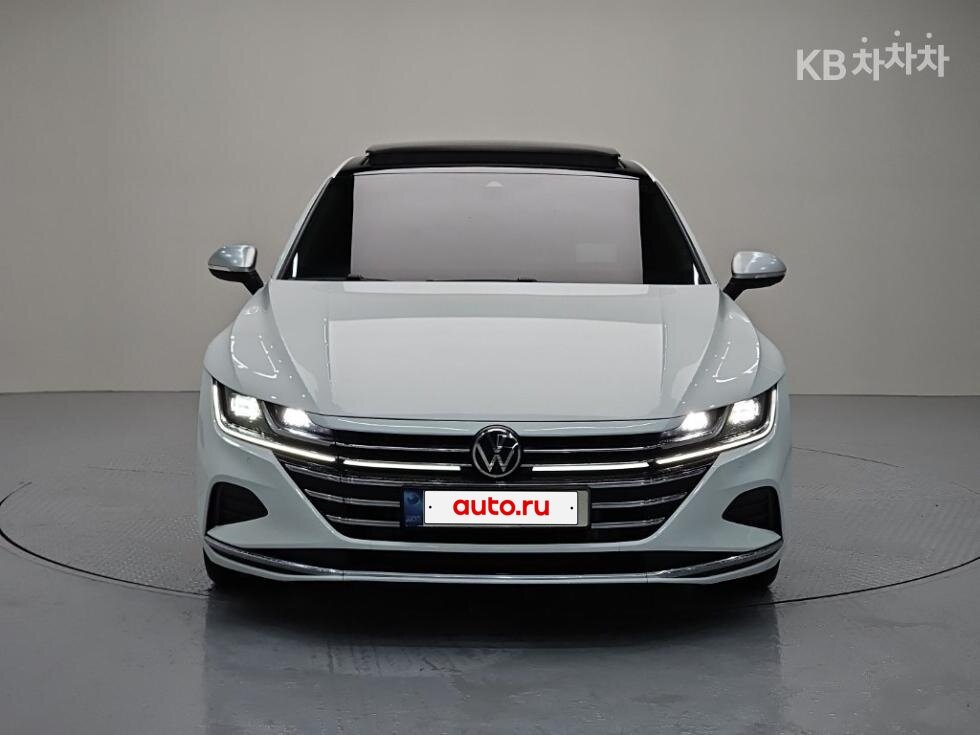 Открыть фотографии: Volkswagen Arteon I Рестайлинг