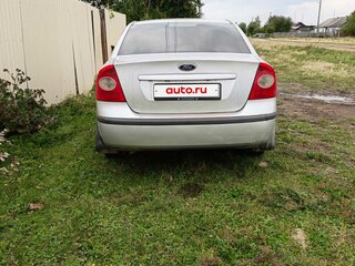 2007 Ford Focus II Рестайлинг, серебристый, 580000 рублей, вид 3