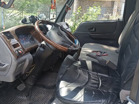 2007 JMC 1043, белый, 600000 рублей, вид 3