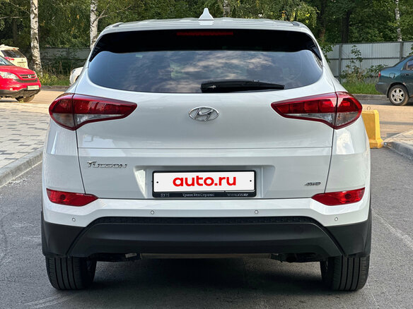 2017 Hyundai Tucson III, белый, 1850000 рублей - вид 8