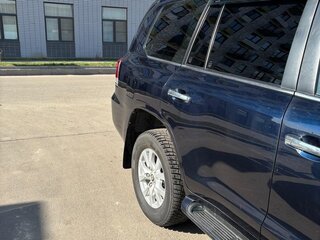 2018 Toyota Land Cruiser 200 Series Рестайлинг 2, синий, 6300000 рублей, вид 4