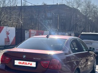 2011 BMW 3 серии 320i V (E90/E91/E92/E93) Рестайлинг, красный, 1290000 рублей, вид 4