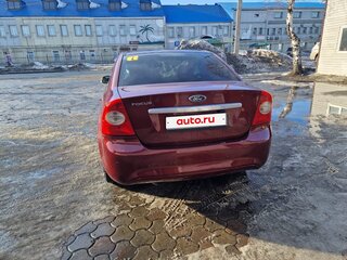 2008 Ford Focus II Рестайлинг, красный, 350000 рублей, вид 4