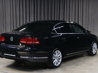 2013 Volkswagen Passat B7, чёрный, 999000 рублей, вид 2