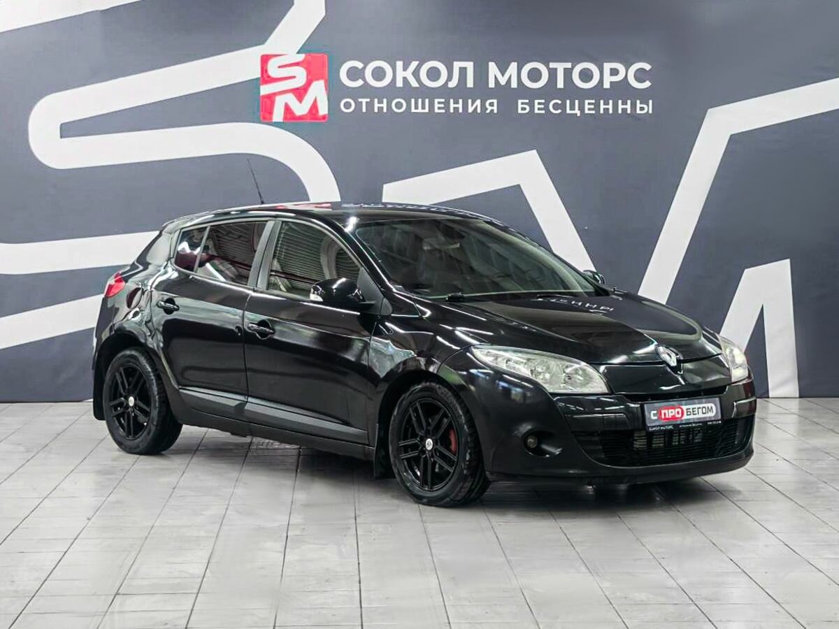 Открыть фотографии: Renault Megane III