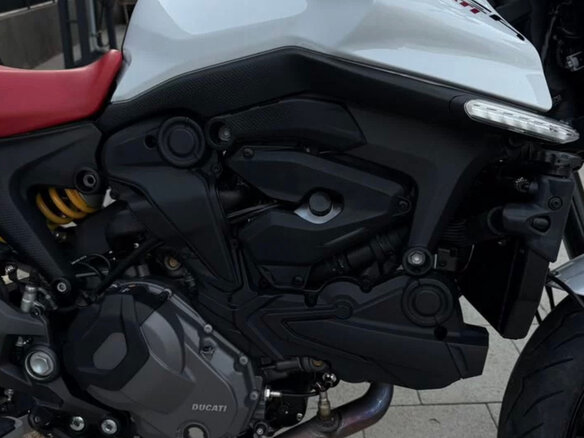 2024 Ducati Monster 937, белый, 1153134 рублей - вид 9