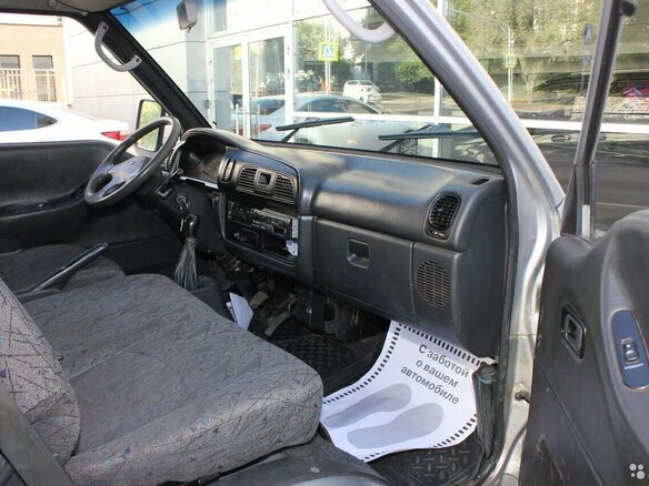 2012 Hyundai Porter, серебристый, 679000 рублей - вид 5
