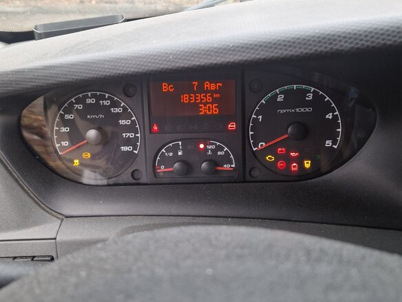 2013 Iveco Daily, белый, 3600000 рублей - вид 5