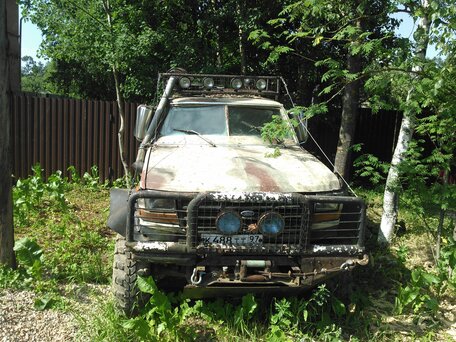 1995 Ford F-250, бежевый, 830000 рублей, вид 3