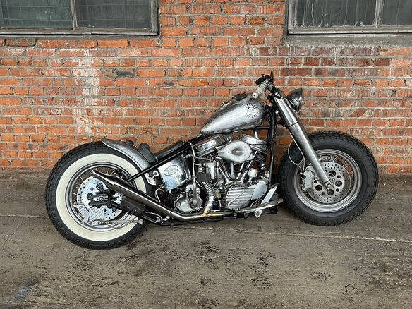 1946 Harley-Davidson CVO, бежевый, 3700000 рублей - вид 19