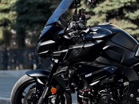 2020 Yamaha MT-10, чёрный, 1500000 рублей - вид 13