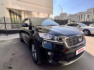 2019 Kia Sorento II Рестайлинг, чёрный, 2620000 рублей, вид 4