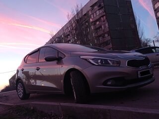 2013 Kia Ceed II, серебристый, 880000 рублей, вид 4