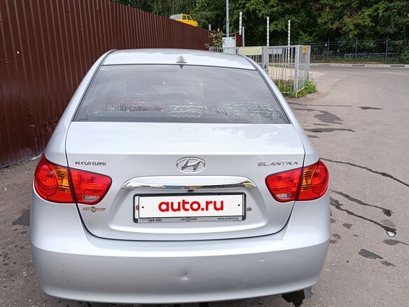 2010 Hyundai Elantra IV (HD), серебристый - вид 4