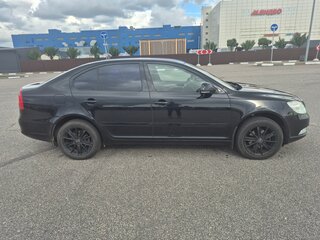 2012 Skoda Octavia II (A5) Рестайлинг, чёрный, 790000 рублей, вид 4