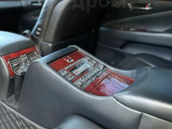 2010 Lexus LS Long 600h L IV Рестайлинг, чёрный, 2100000 рублей - вид 17