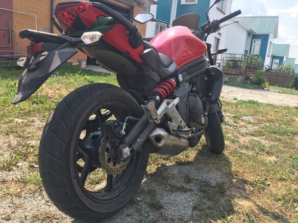 2013 Kawasaki ER-6N, красный, 750000 рублей - вид 5