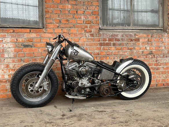 1946 Harley-Davidson CVO, бежевый, 3700000 рублей - вид 18