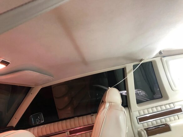 1982 Cadillac DeVille V, красный - вид 22