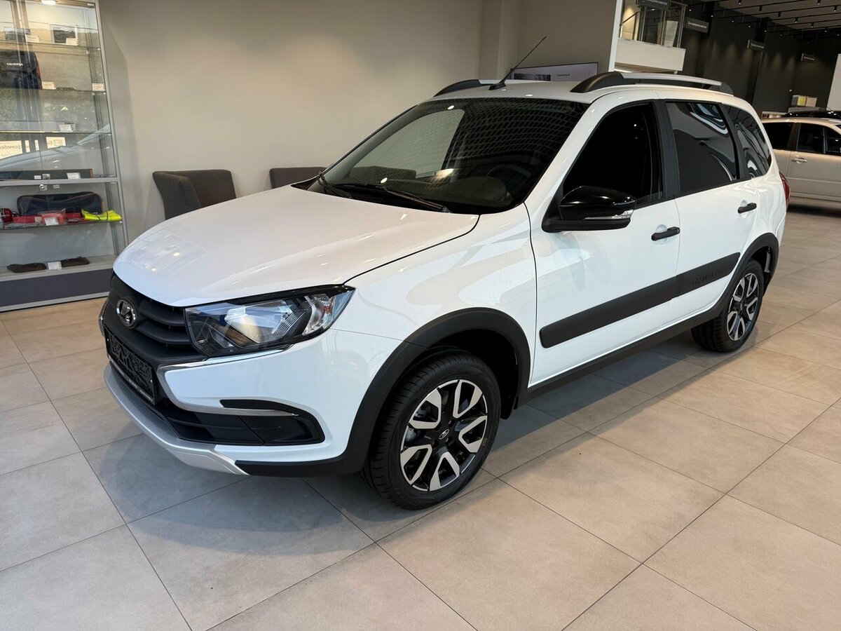 Открыть фотографии: Lada (ВАЗ) Granta I Рестайлинг