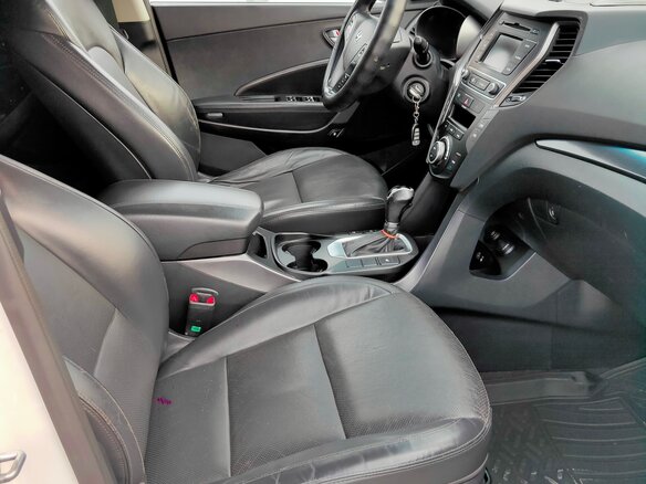 2015 Hyundai Santa Fe III Рестайлинг, белый, 2100000 рублей - вид 10