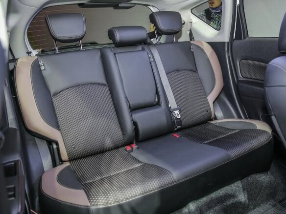 2016 Nissan Note II Рестайлинг, серебристый, 1050000 рублей - вид 6