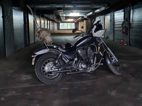 2005 Suzuki Boulevard S83, серый, 550000 рублей, вид 2