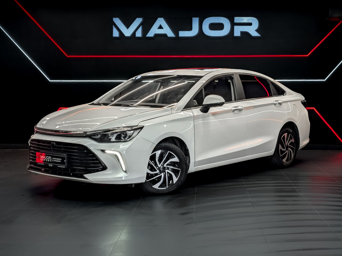 Открыть фотографии: BAIC U5 Plus