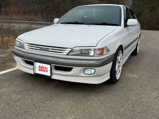 1997 Toyota Carina VII (T210), белый, 650000 рублей, вид 1