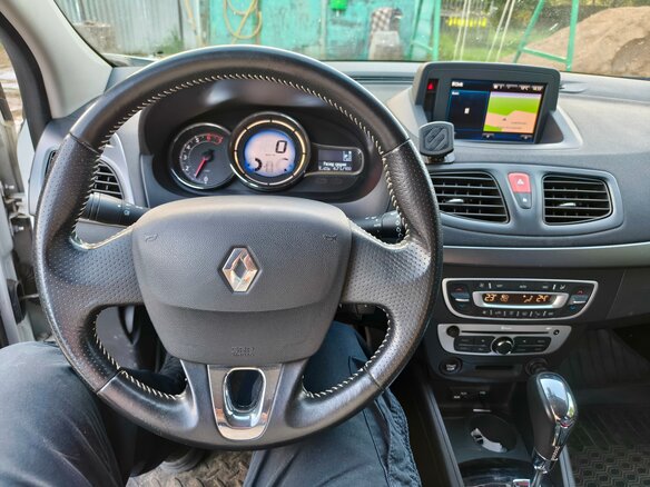 2014 Renault Fluence I Рестайлинг, белый, 813000 рублей - вид 5