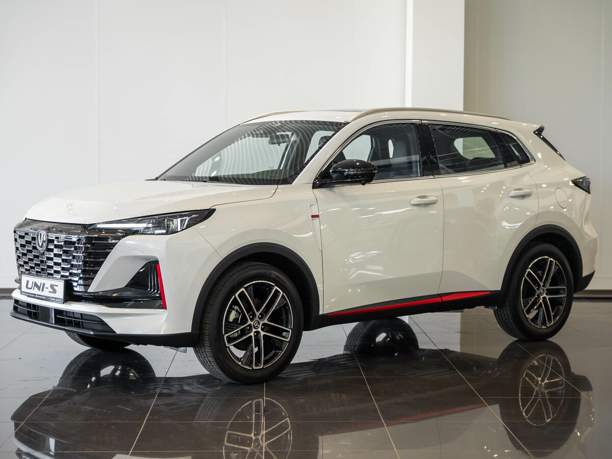 Открыть фотографии: Changan UNI-S I