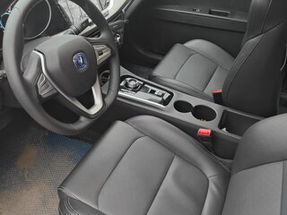 2022 Changan Eado EV460 52.5 kWh II, белый, 1900000 рублей, вид 4